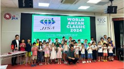 Group photo of the participants